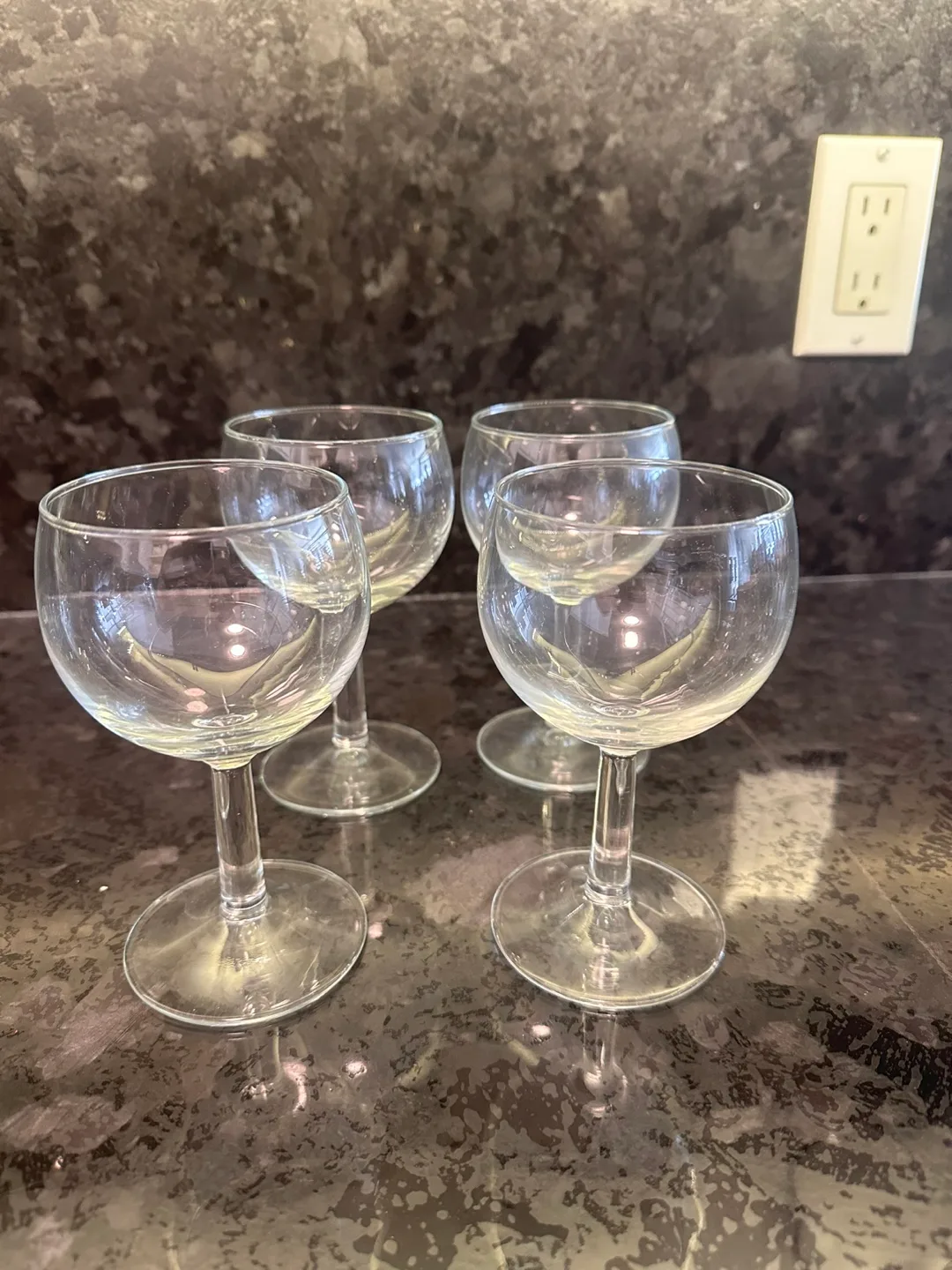 Mixed Glassware Set - Mugs, Wine &Highball Glasses thumbnail