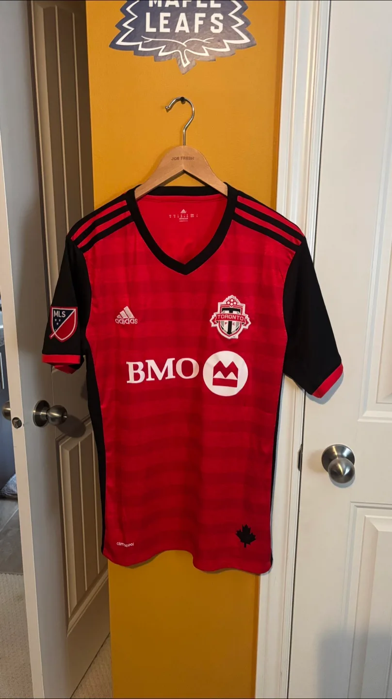 Adidas Toronto FC Osorio #21 Jersey - Size M thumbnail