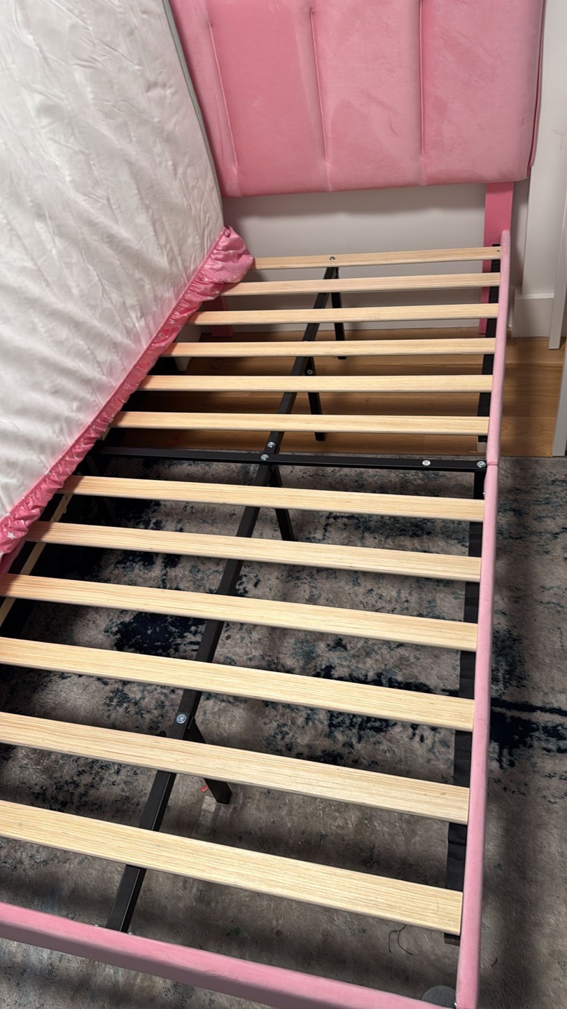 Vecelo Pink Twin Bed Frame with Mattress - photo 2