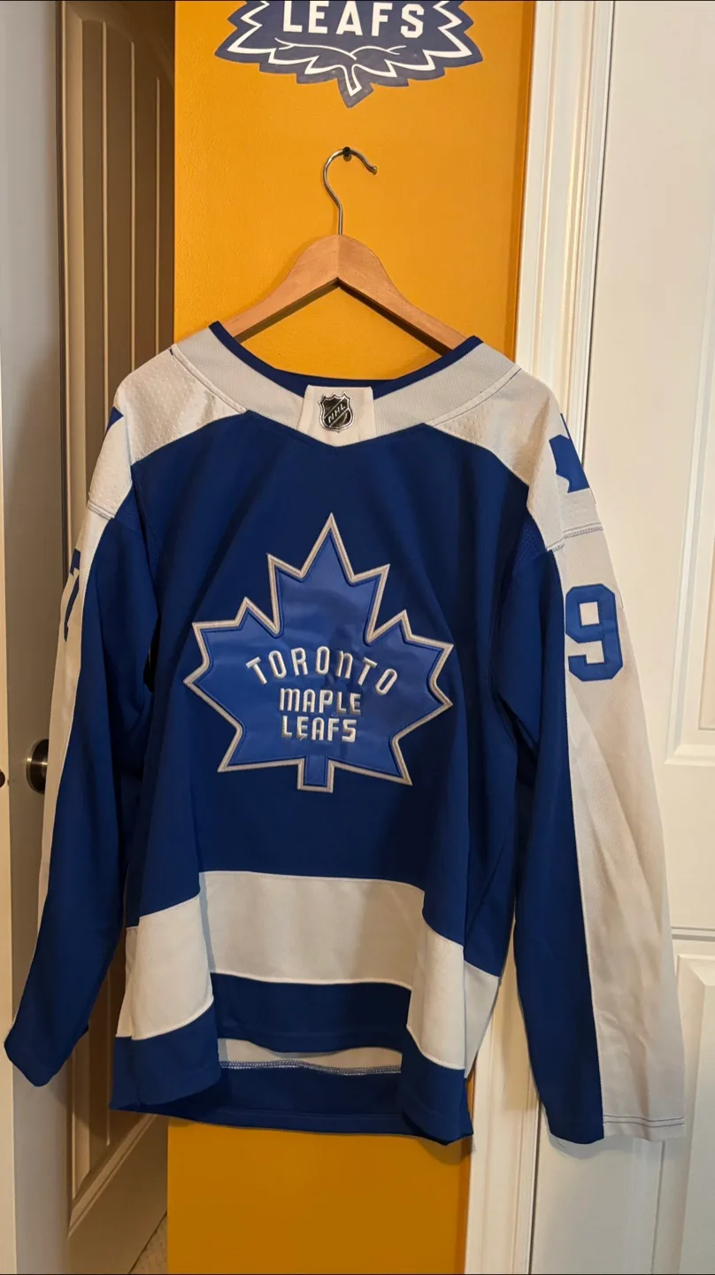 Toronto Maple Leafs Thornton #97 Jersey thumbnail