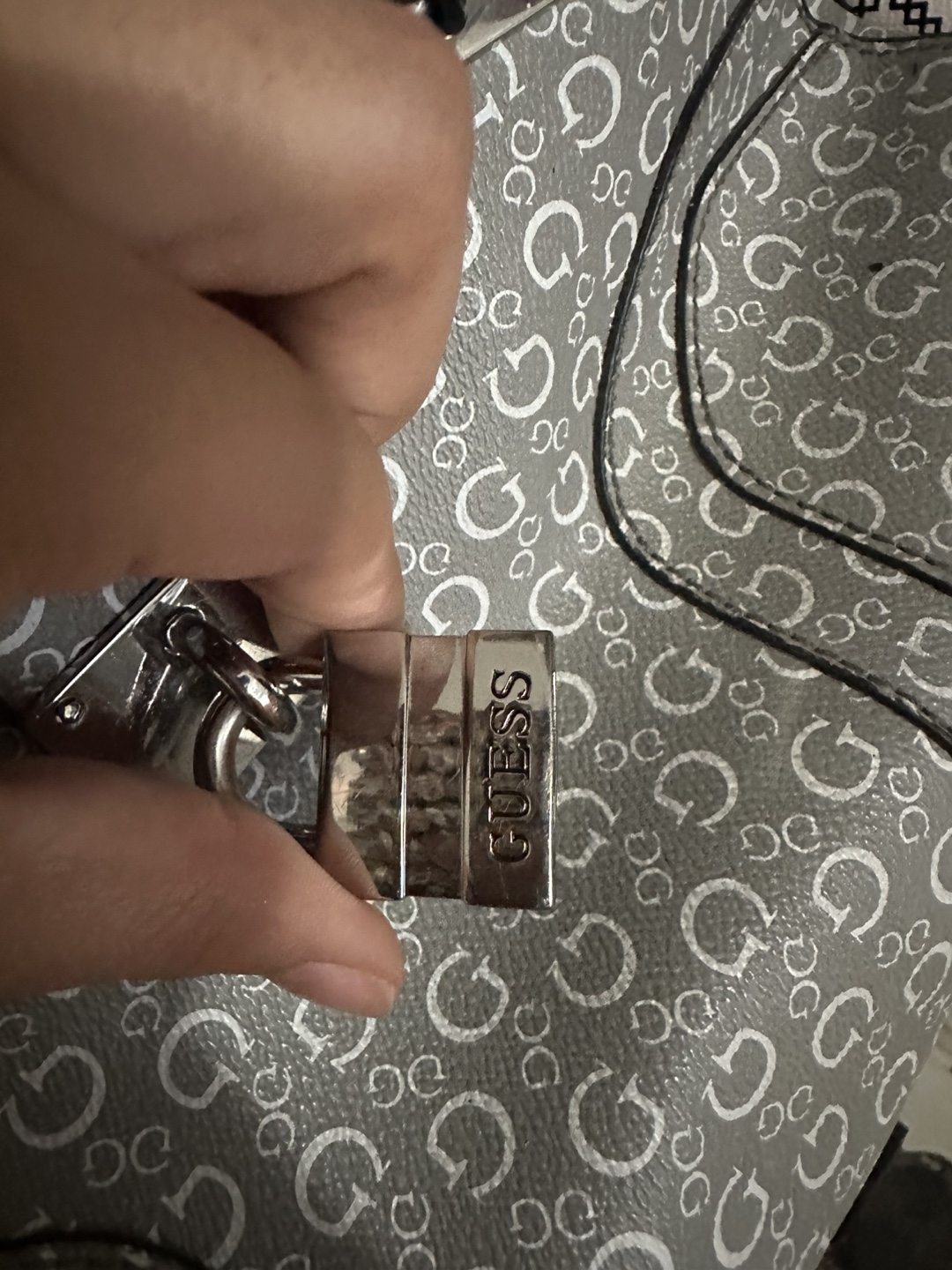 Guess Grey Patterned Satchel - photo 2
