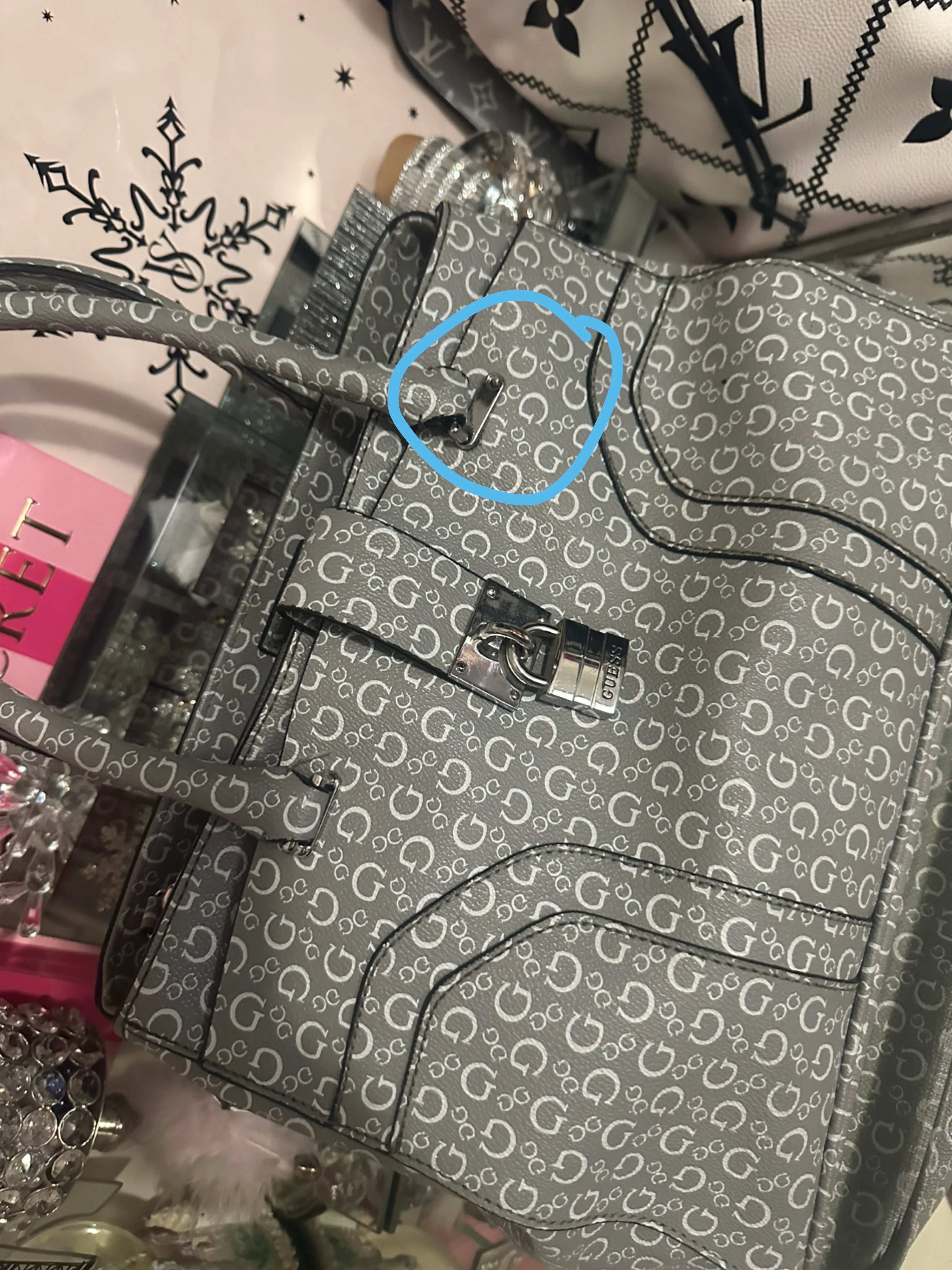 Guess Grey Patterned Satchel thumbnail