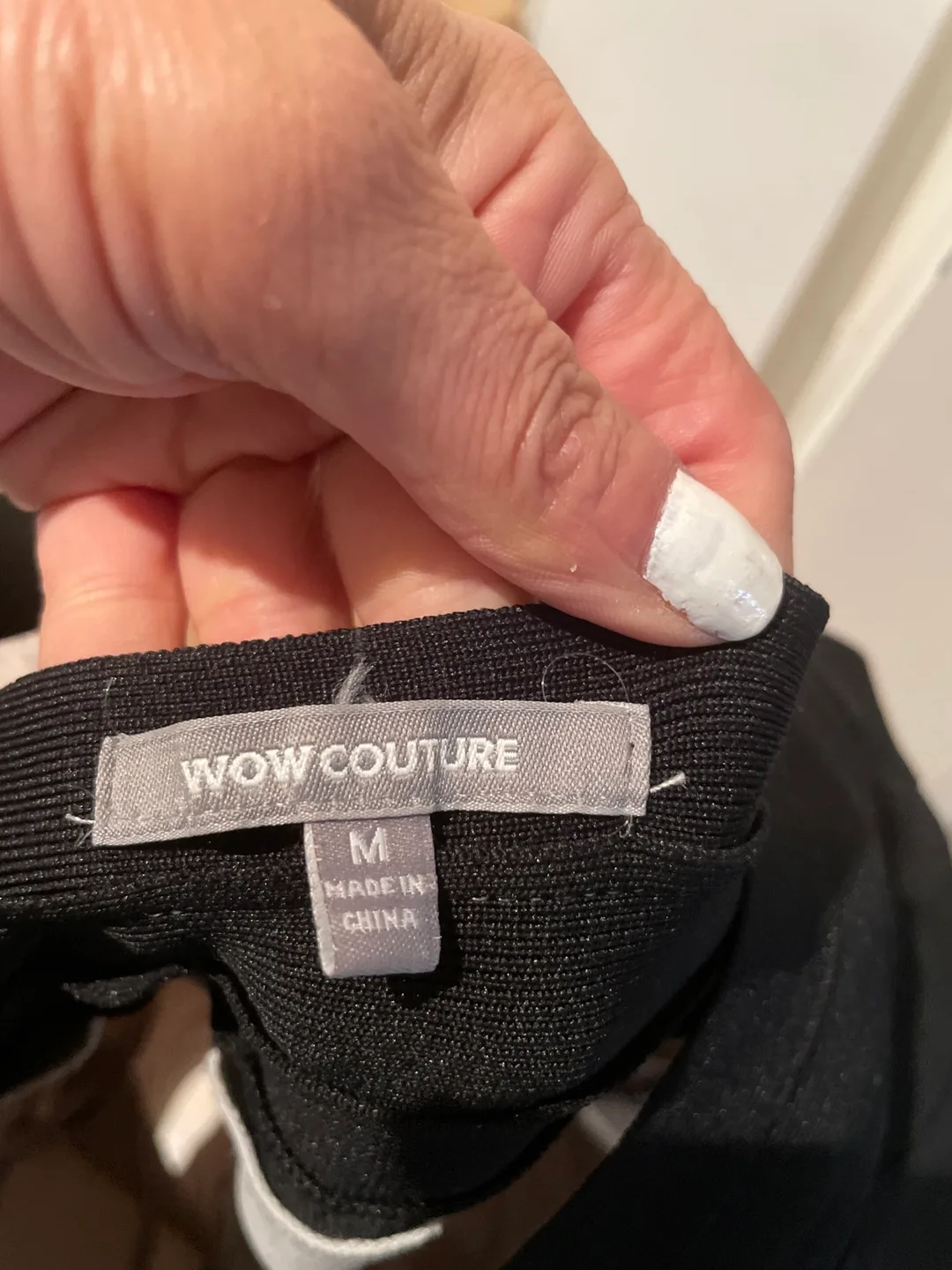 WOW Couture Dress - Size M image indicator(4)