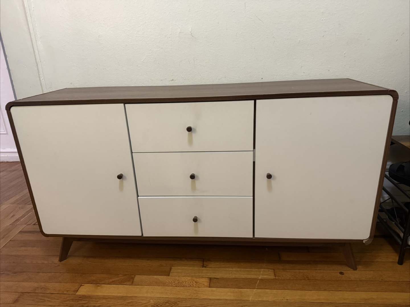 White & Brown Wood Credenza - photo 3