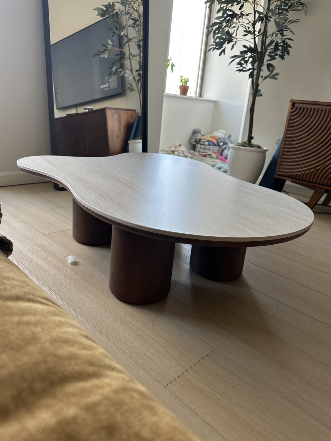 Masiyah Cloud Coffee Table 48.4"x35" - photo 2