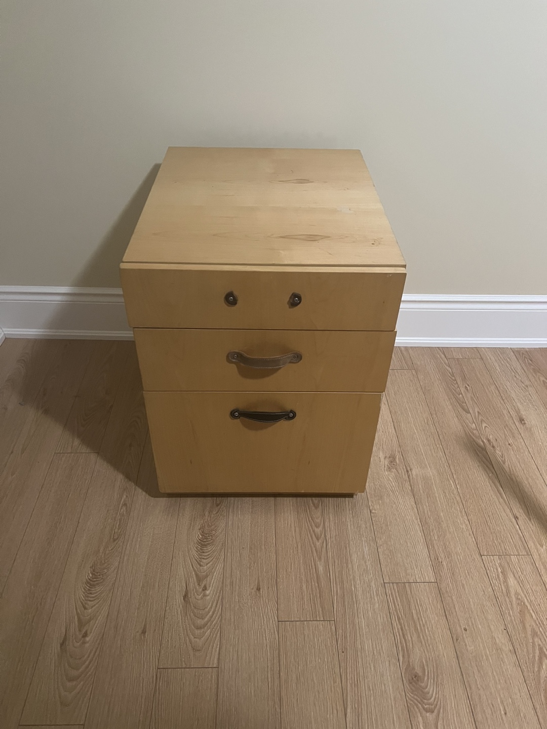 Wooden 3-Drawer Filing Cabinet - photo 3