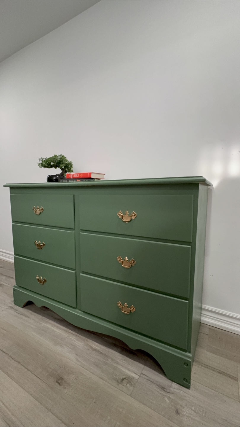 Green 6-Drawer Dresser - photo 2