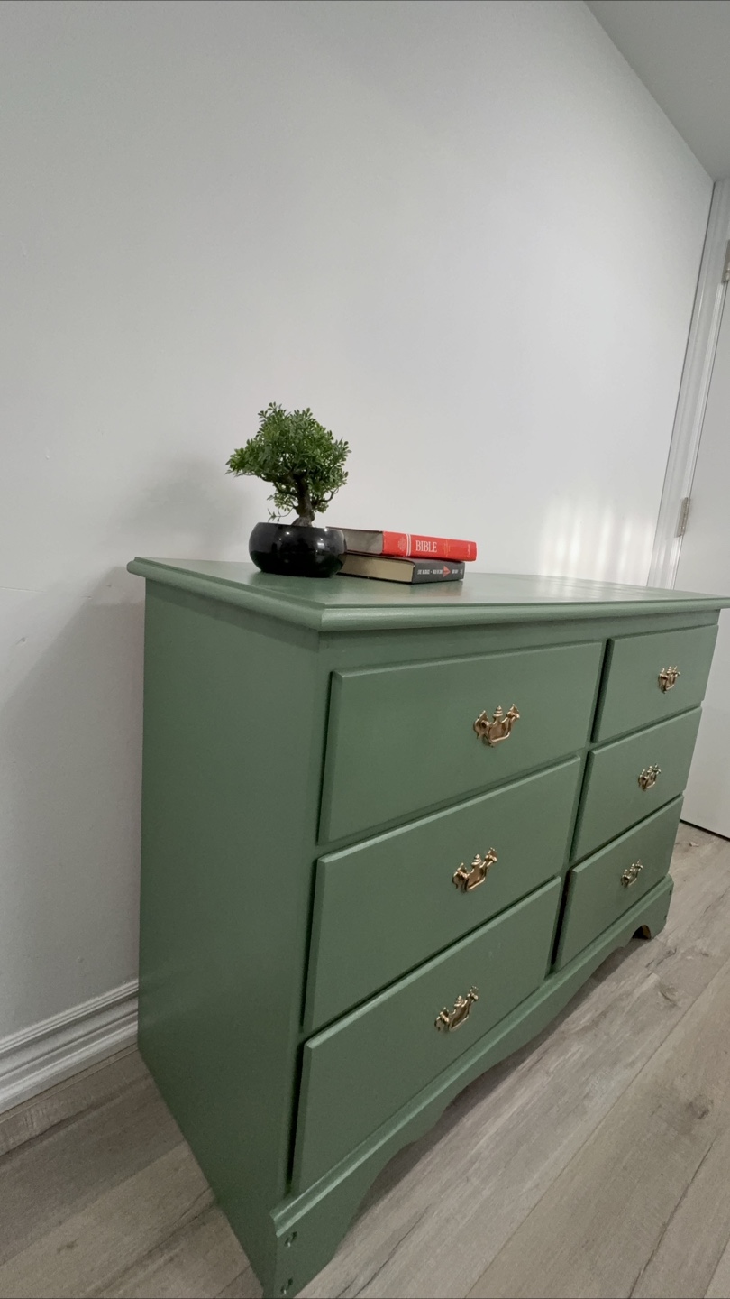 Green 6-Drawer Dresser - photo 3