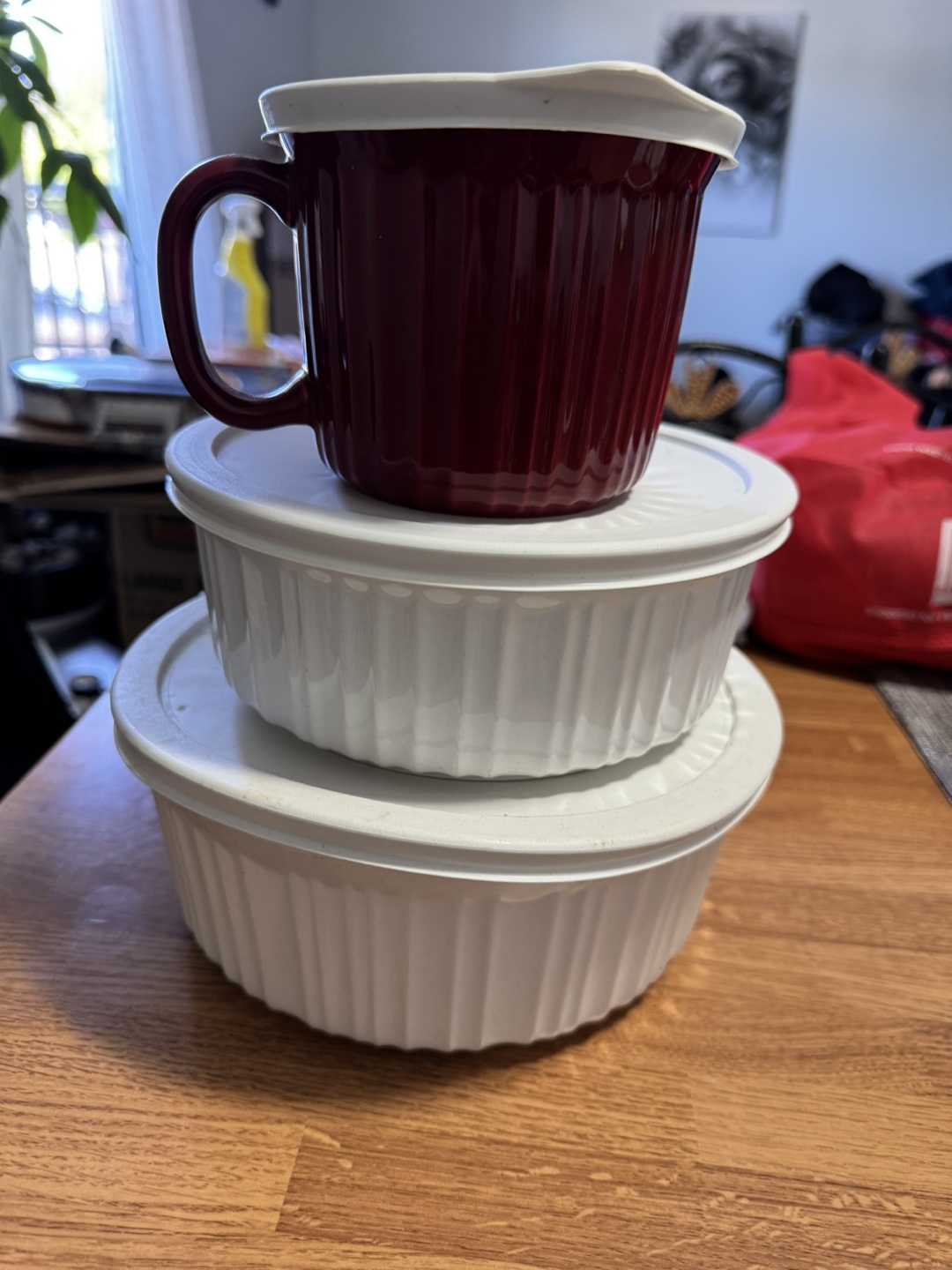 CorningWare Dishes with Lids