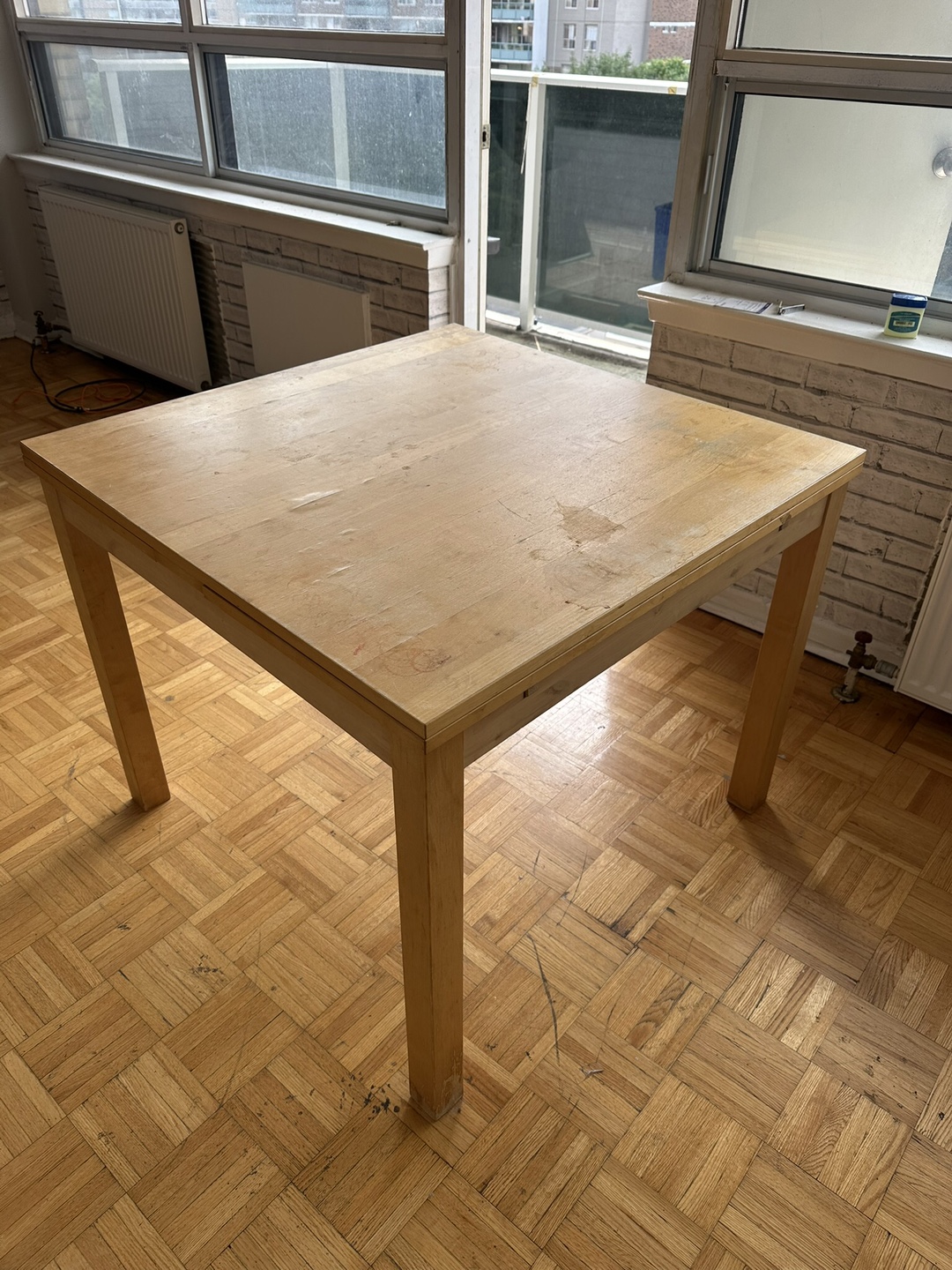 IKEA Bjursta Extendable Dining Table