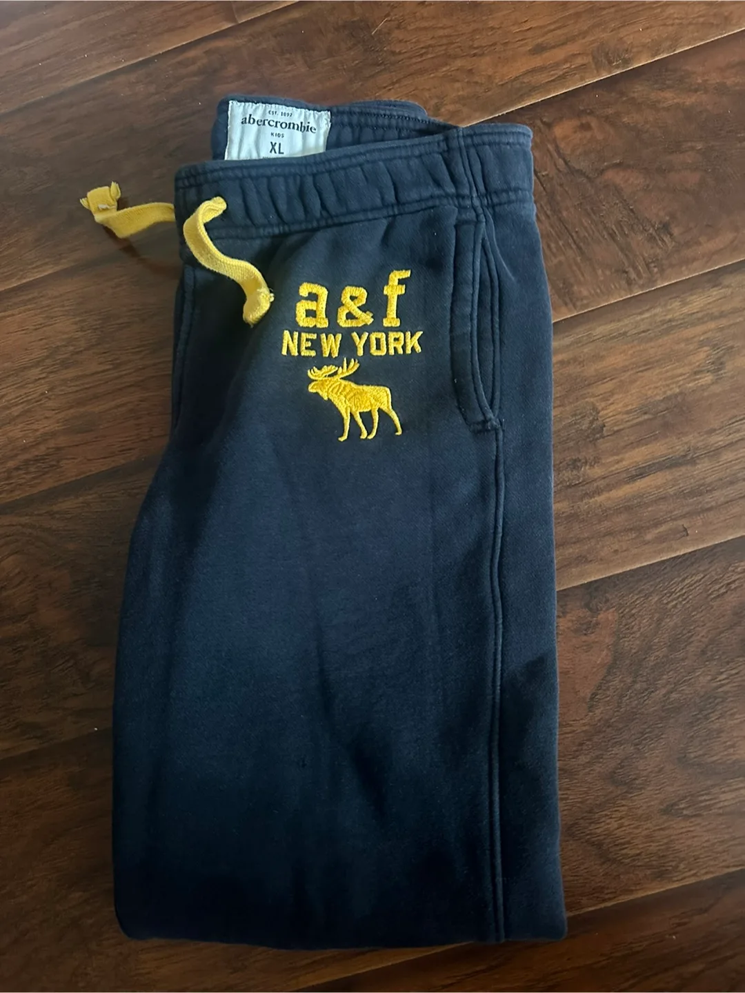Abercrombie & Fitch A&F New York Sweatpants - XL thumbnail