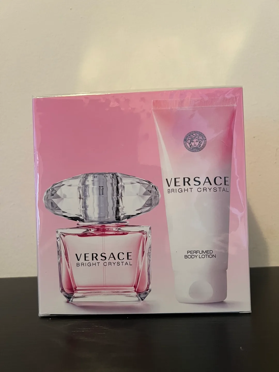 Versace Bright Crystal Travel Set (New) thumbnail