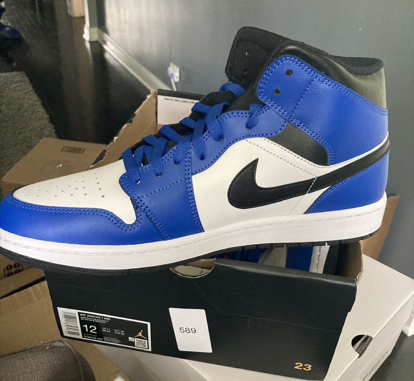 Air Jordan 1 Mid Royal Blue - Size 12