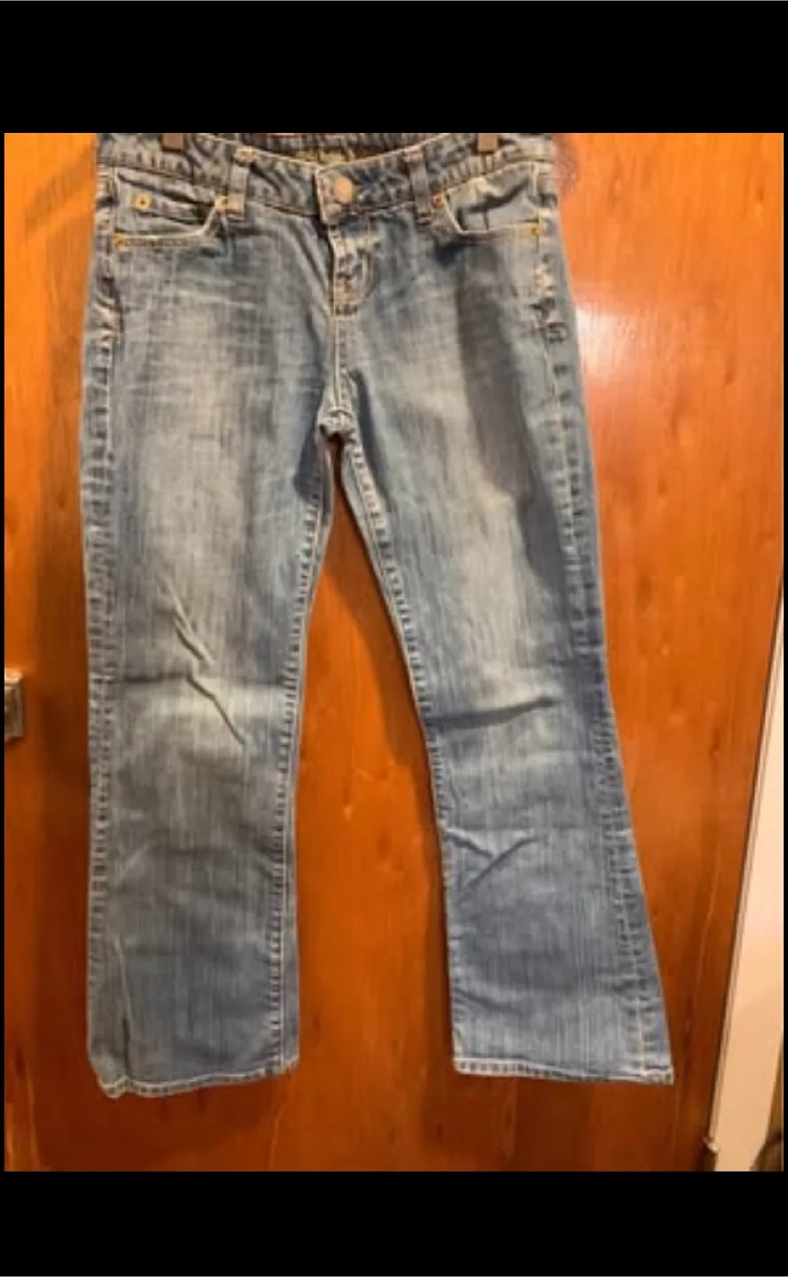 American Eagle Jeans image indicator(3)