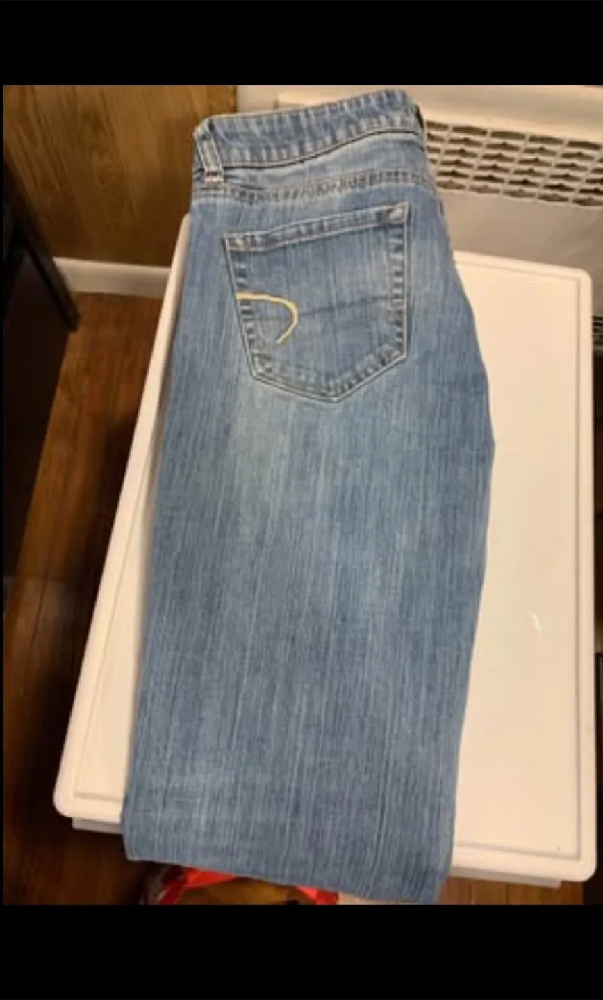 American Eagle Jeans image indicator(2)
