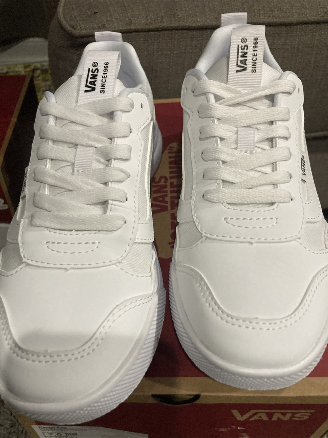 Vans Range Exp White Shoes size 7 - New in Box! - photo 2