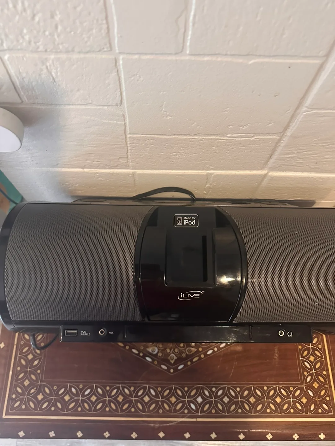 iLive Portable Docking System Radio image indicator(4)