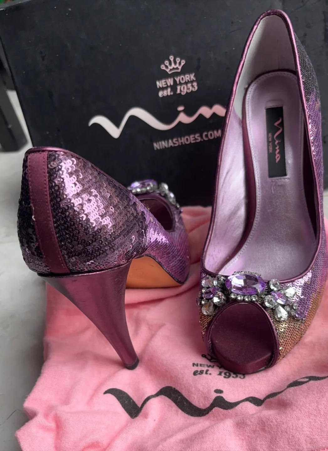 Nina New York Purple Sequin Heels Size 8.5 image indicator(2)
