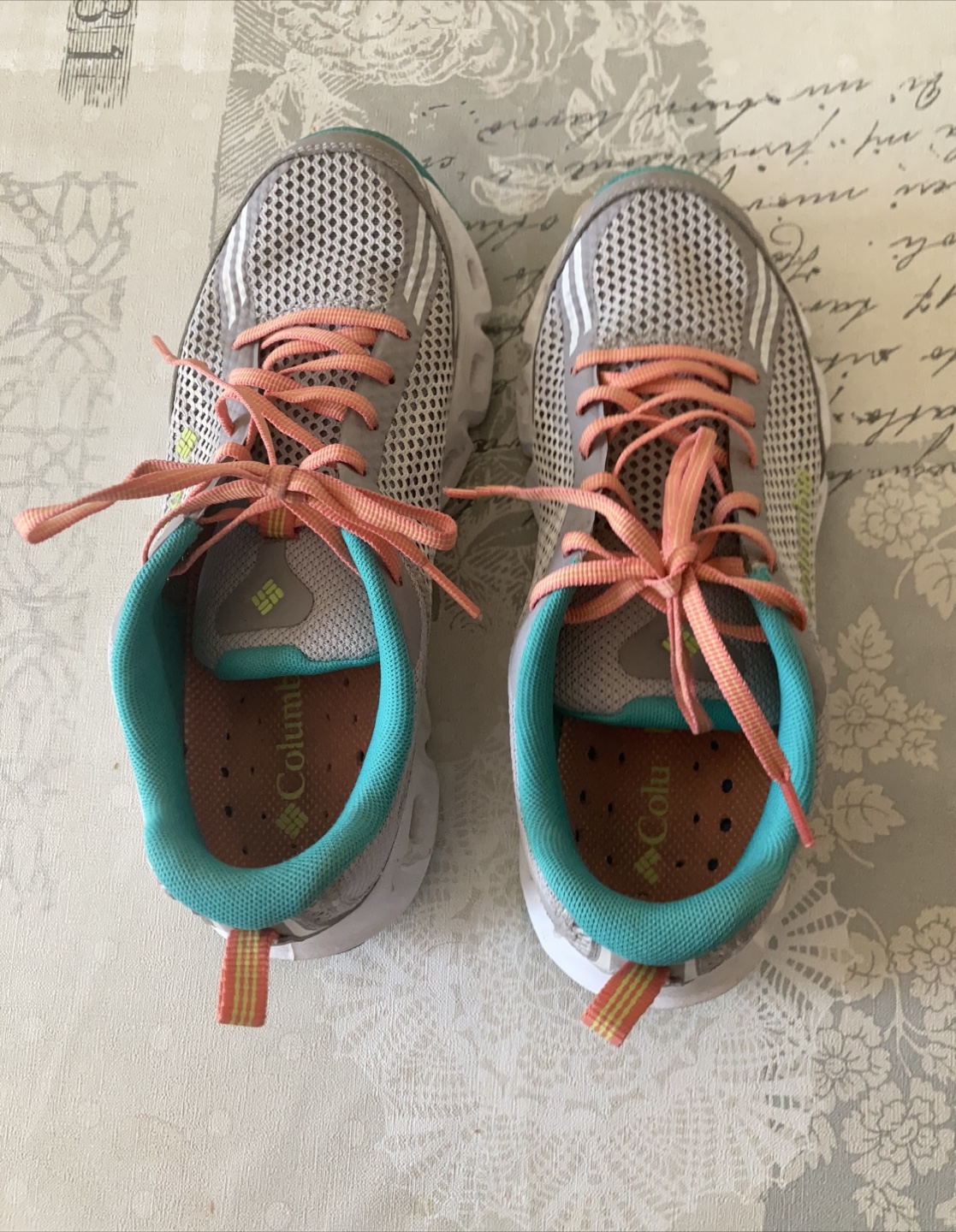 Columbia Women's Shoes - Size 7.5