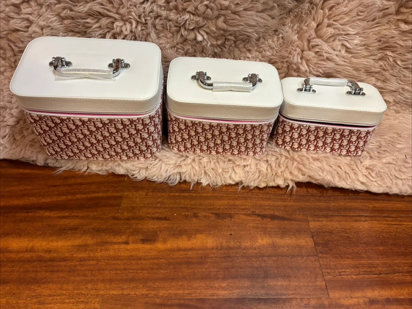 Dior Oblique Pattern Vanity Cases - Set of 3 thumbnail