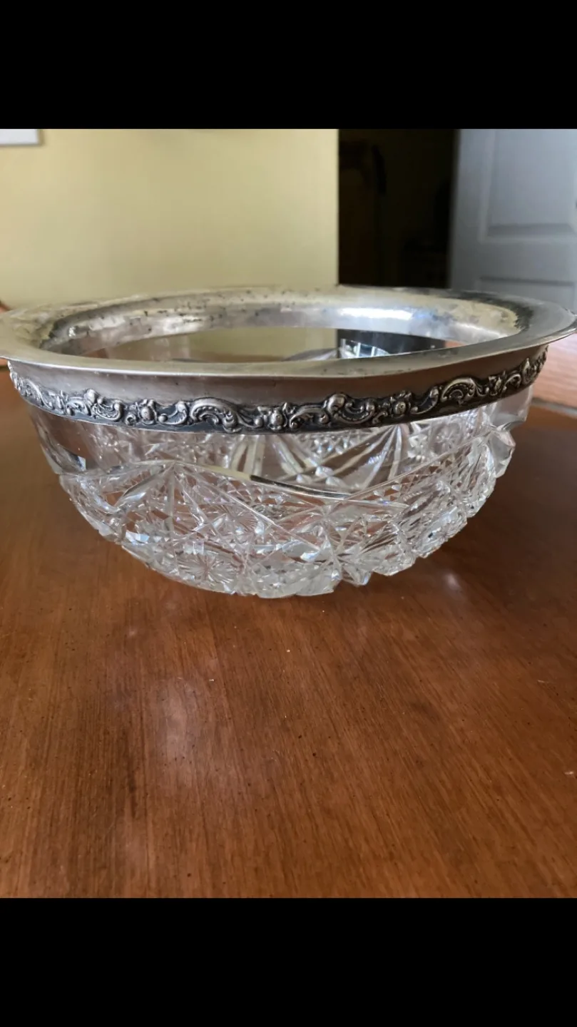 Vintage to Antique Sterling Silver & Crystal Bowl thumbnail