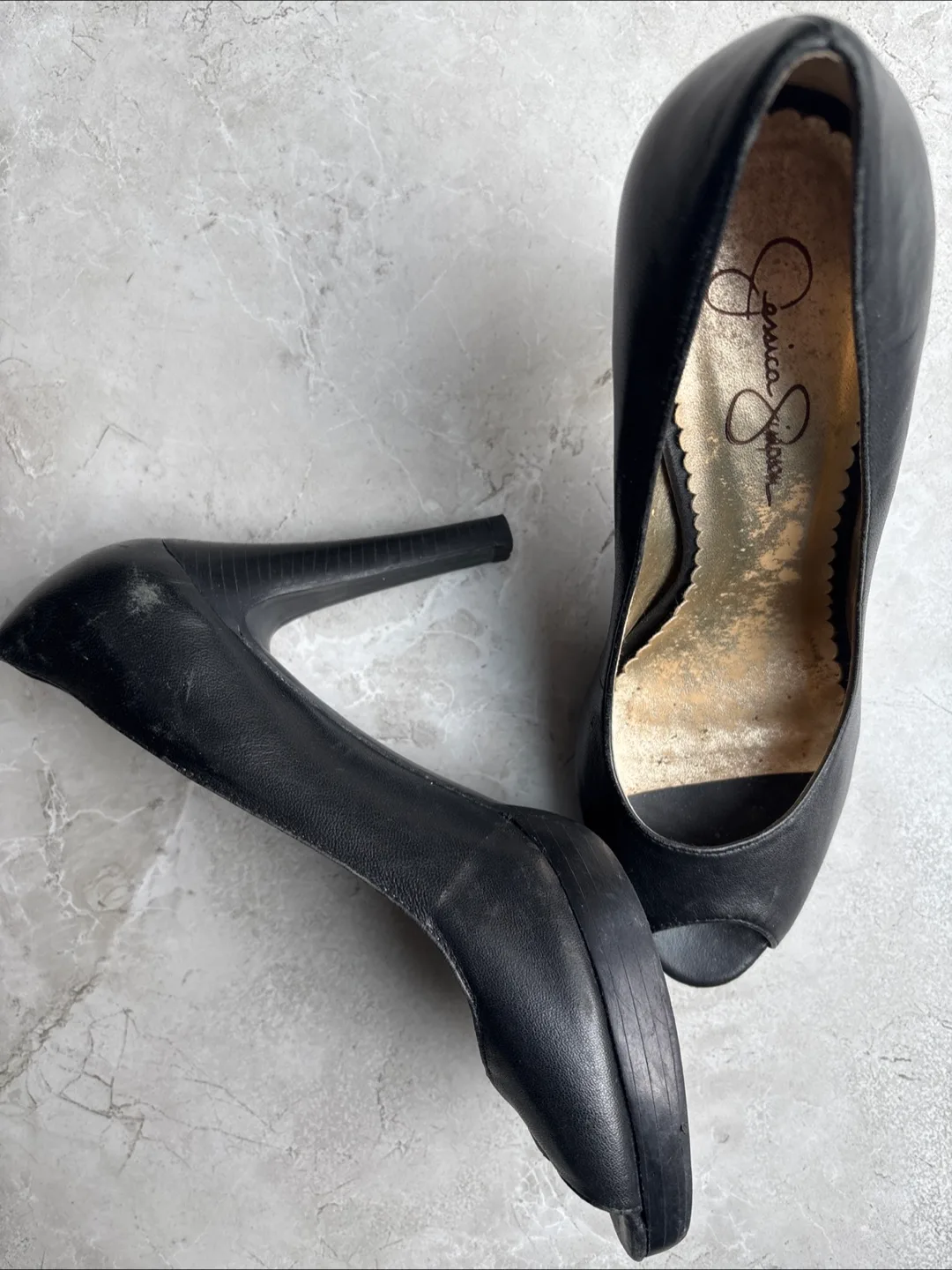 Jessica Simpson Black Heels image indicator(2)