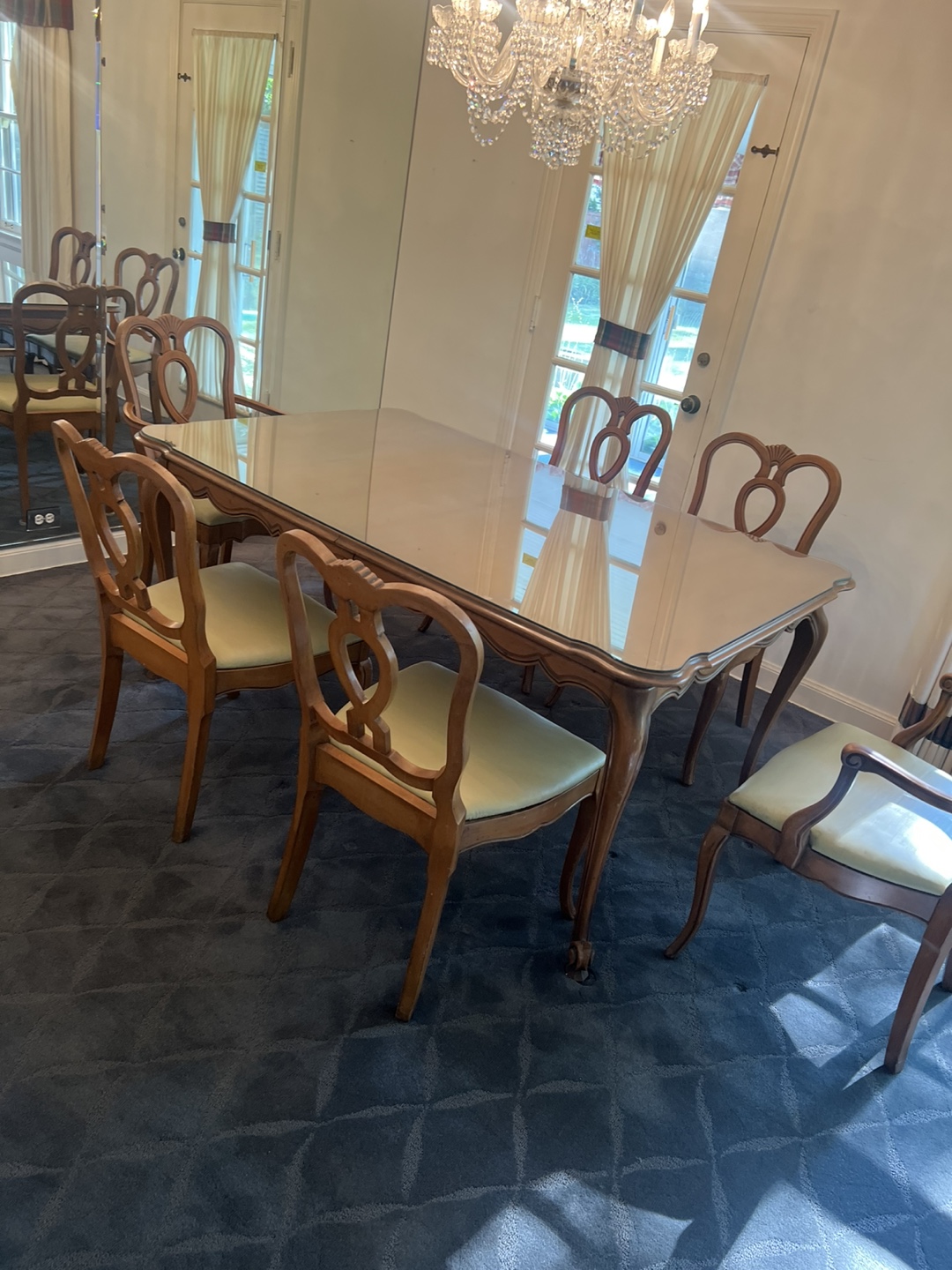Dining Table w/6 chairs, 2 leaves and glass top - photo 2