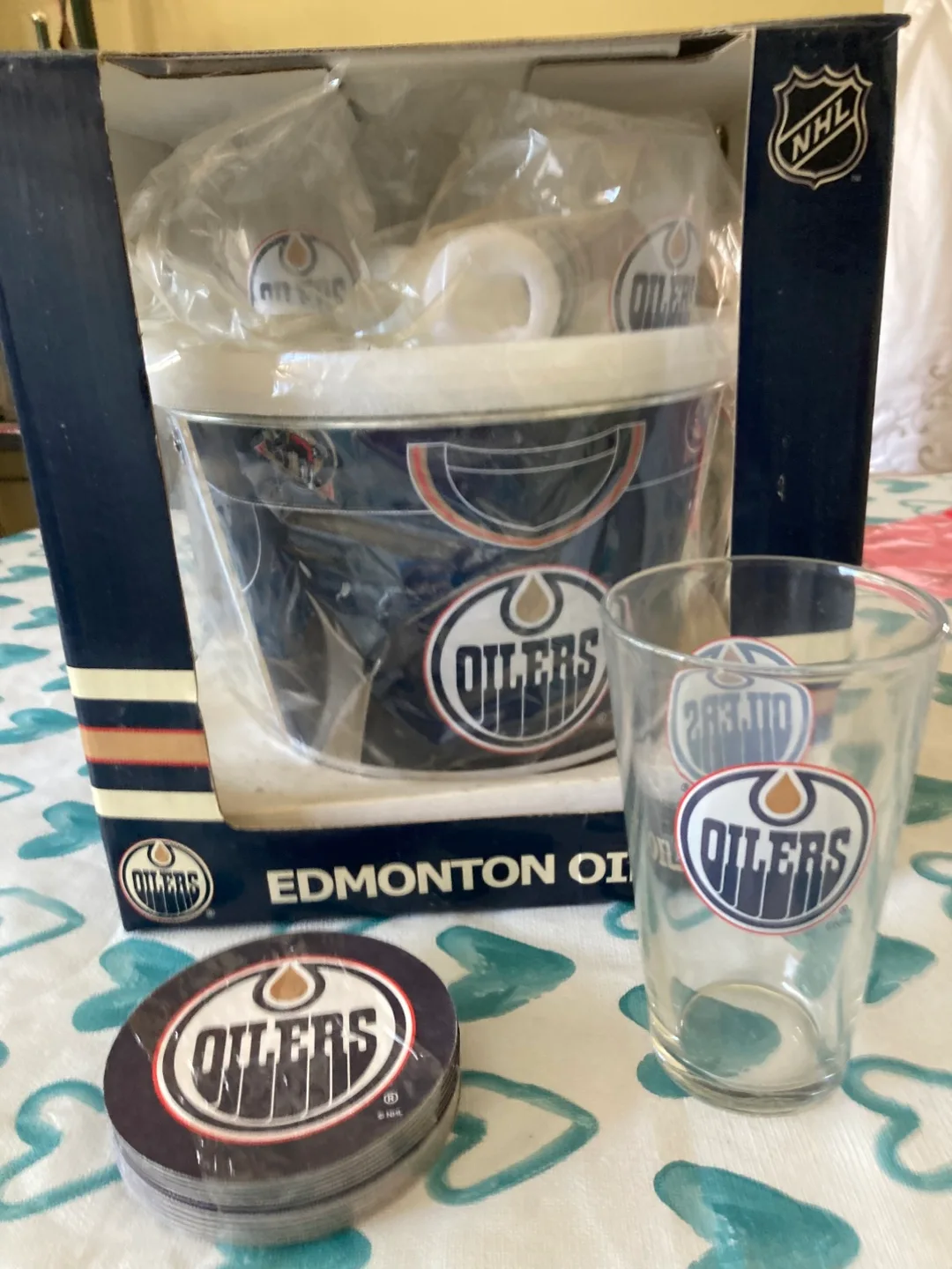 Edmonton Oilers Bucket with Glasses & Coasters - New thumbnail