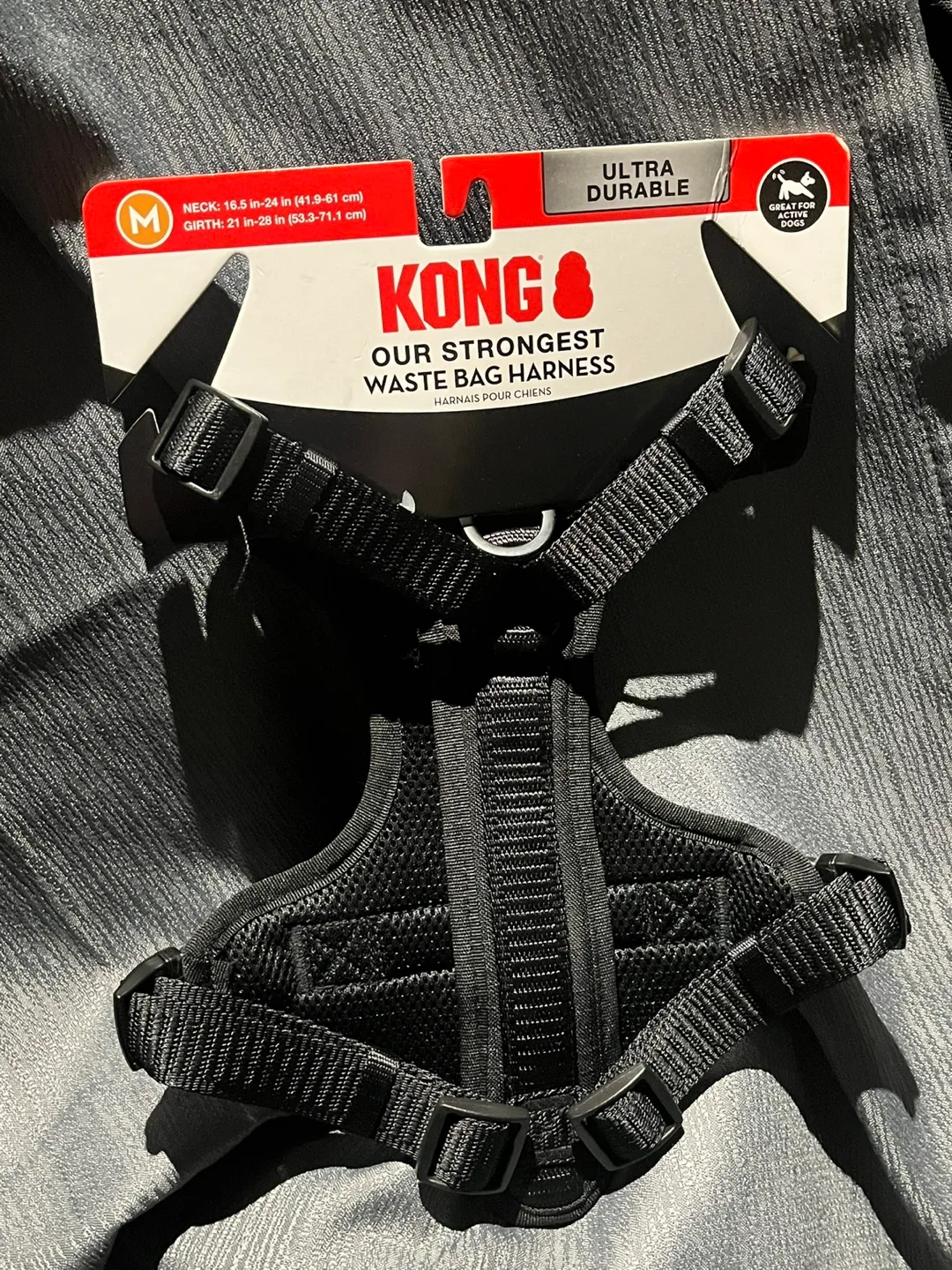 KONG Black Dog Harness - Size M thumbnail