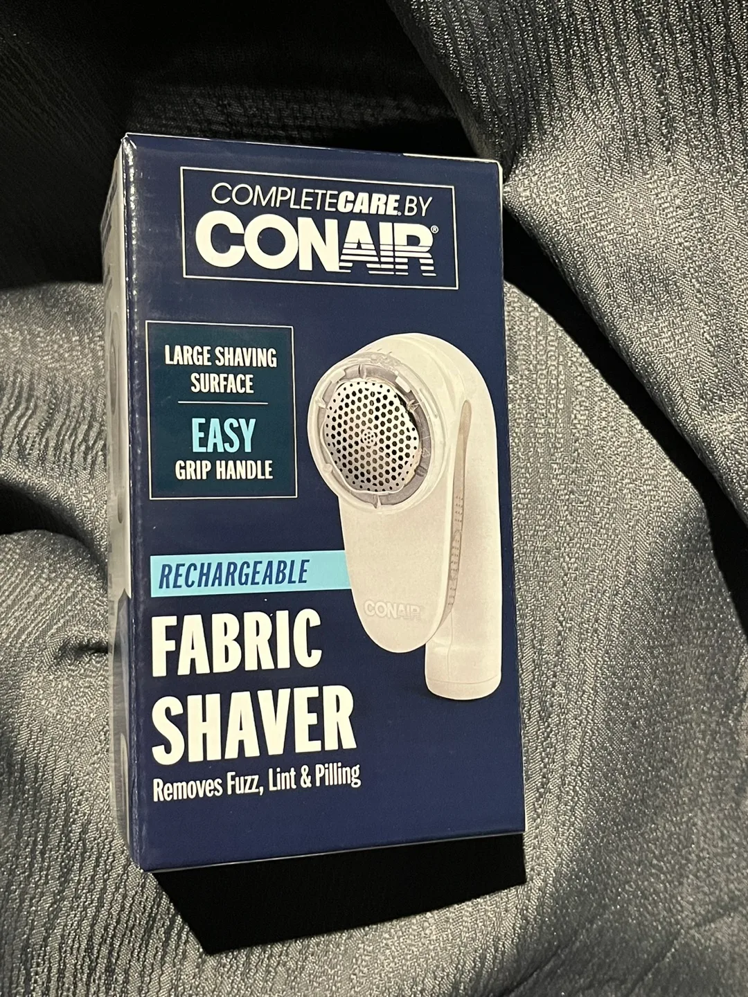 Conair Rechargeable Fabric Shaver - Like New! thumbnail