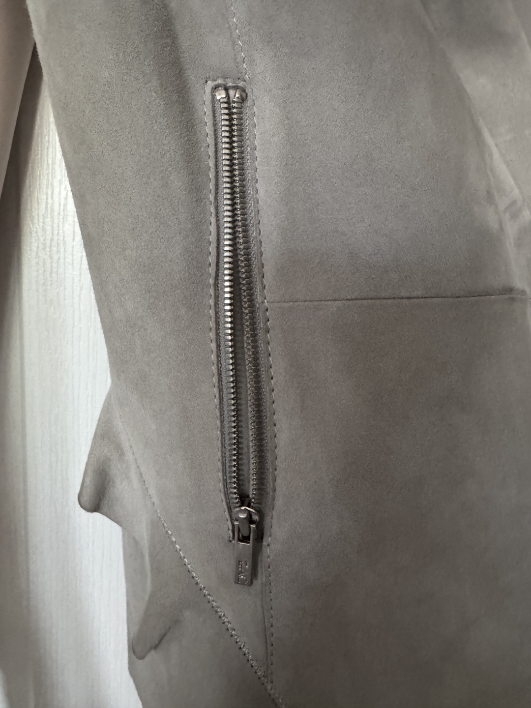 Zac Posen Suede Leather Jacket size S/M - photo 2