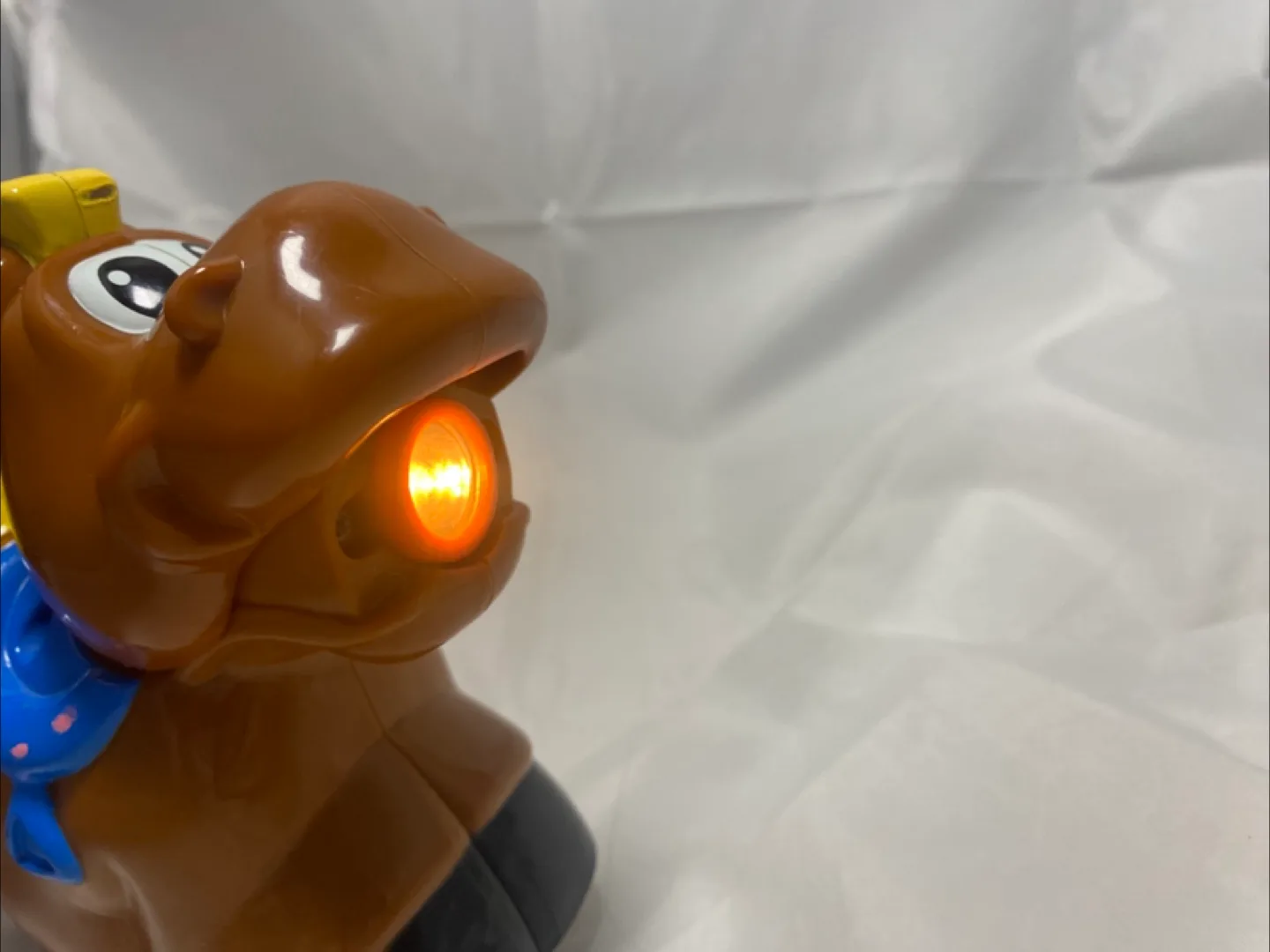 Barnyard Basics Farm Lights HORSE Flashlight K6131 Sound/Light image indicator(2)