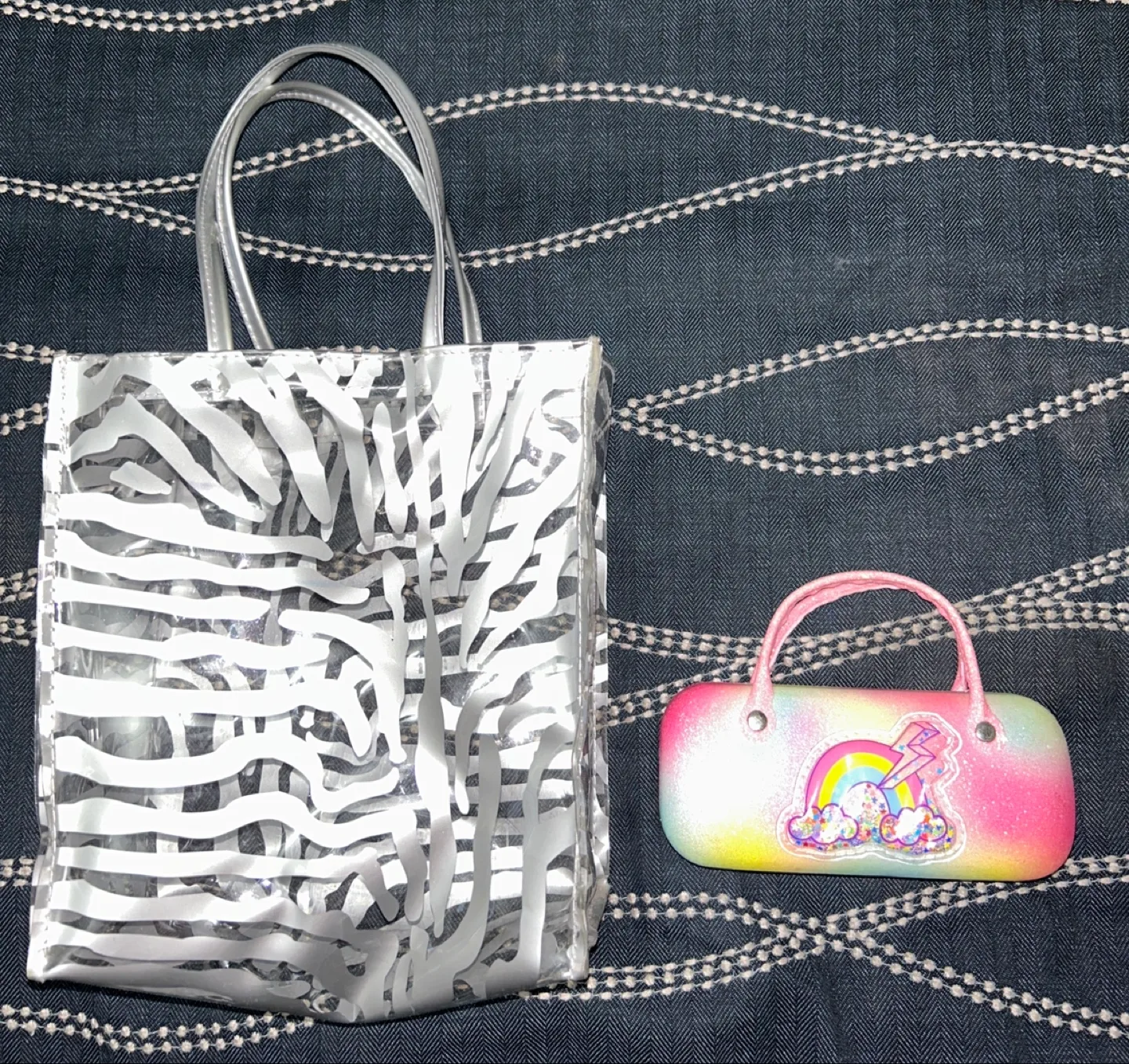 Silver Zebra Print Tote Bag & Rainbow Eyeglass Case 🧡 thumbnail