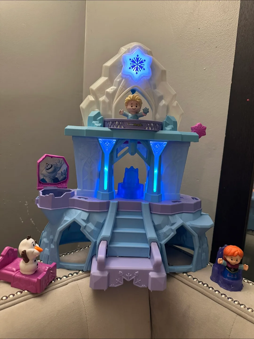 Little People Disney Frozen Elsa's Ice Palace thumbnail