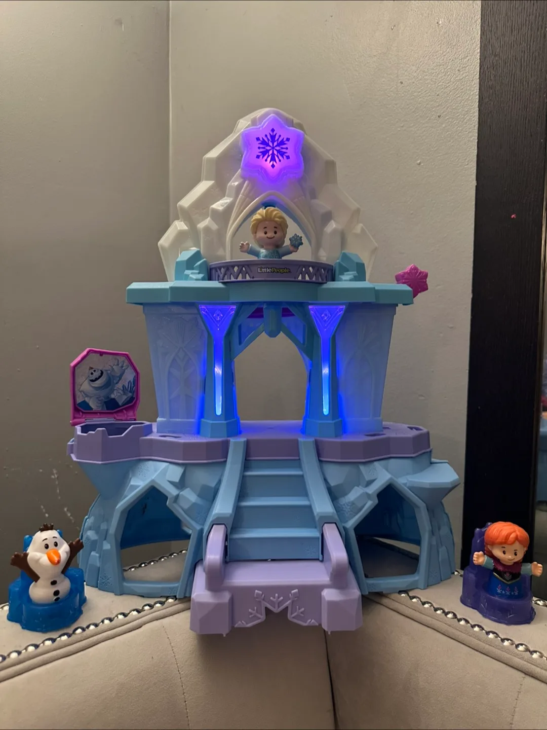Little People Disney Frozen Elsa's Ice Palace image indicator(2)