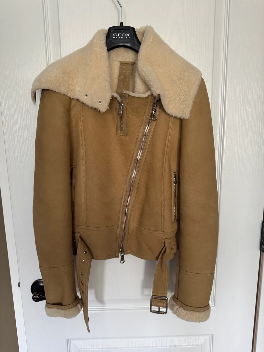 Patrizia Pepe Beige Shearling Jacket size S thumbnail