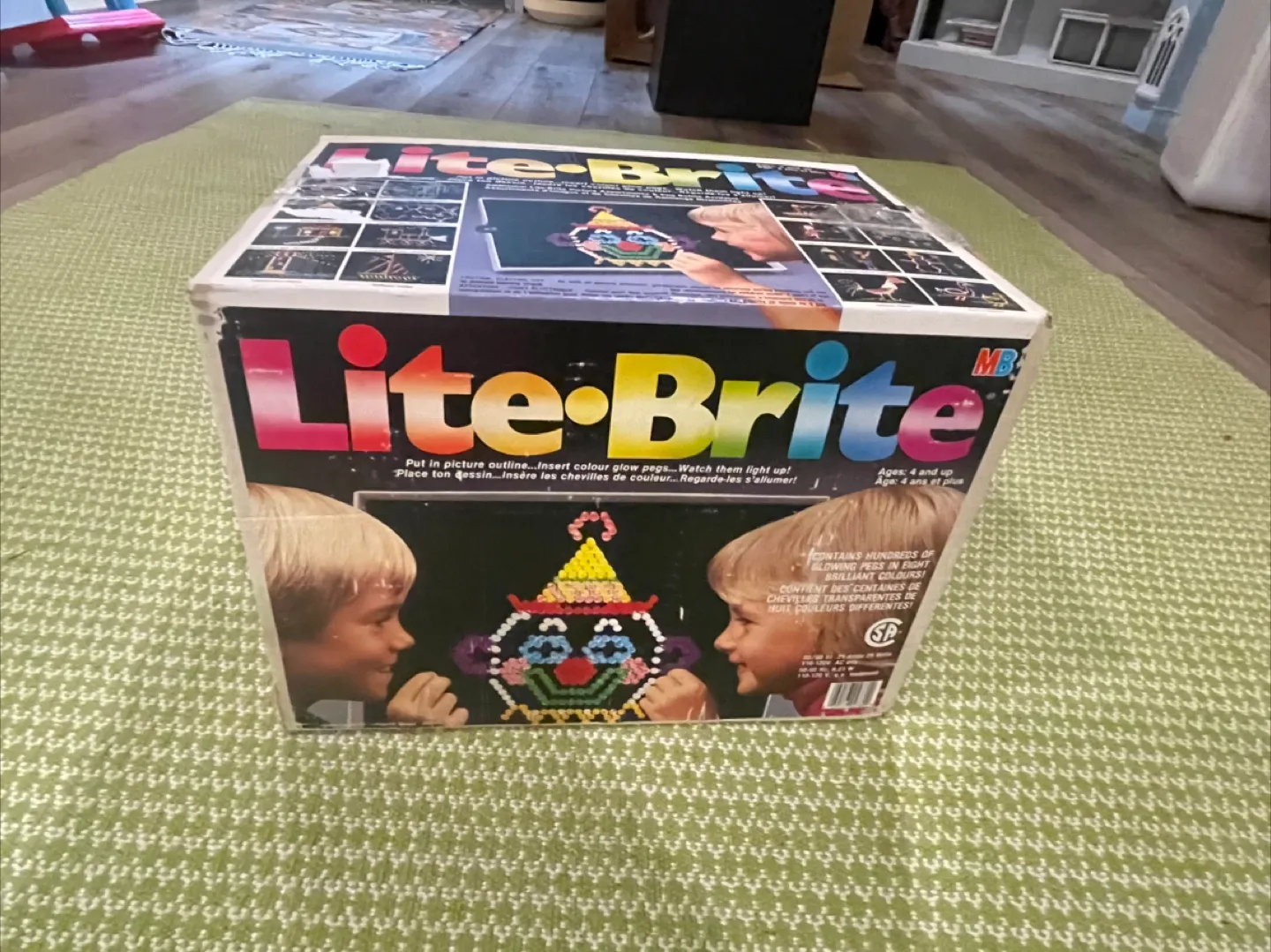 Lite Brite original in perfect condition! thumbnail
