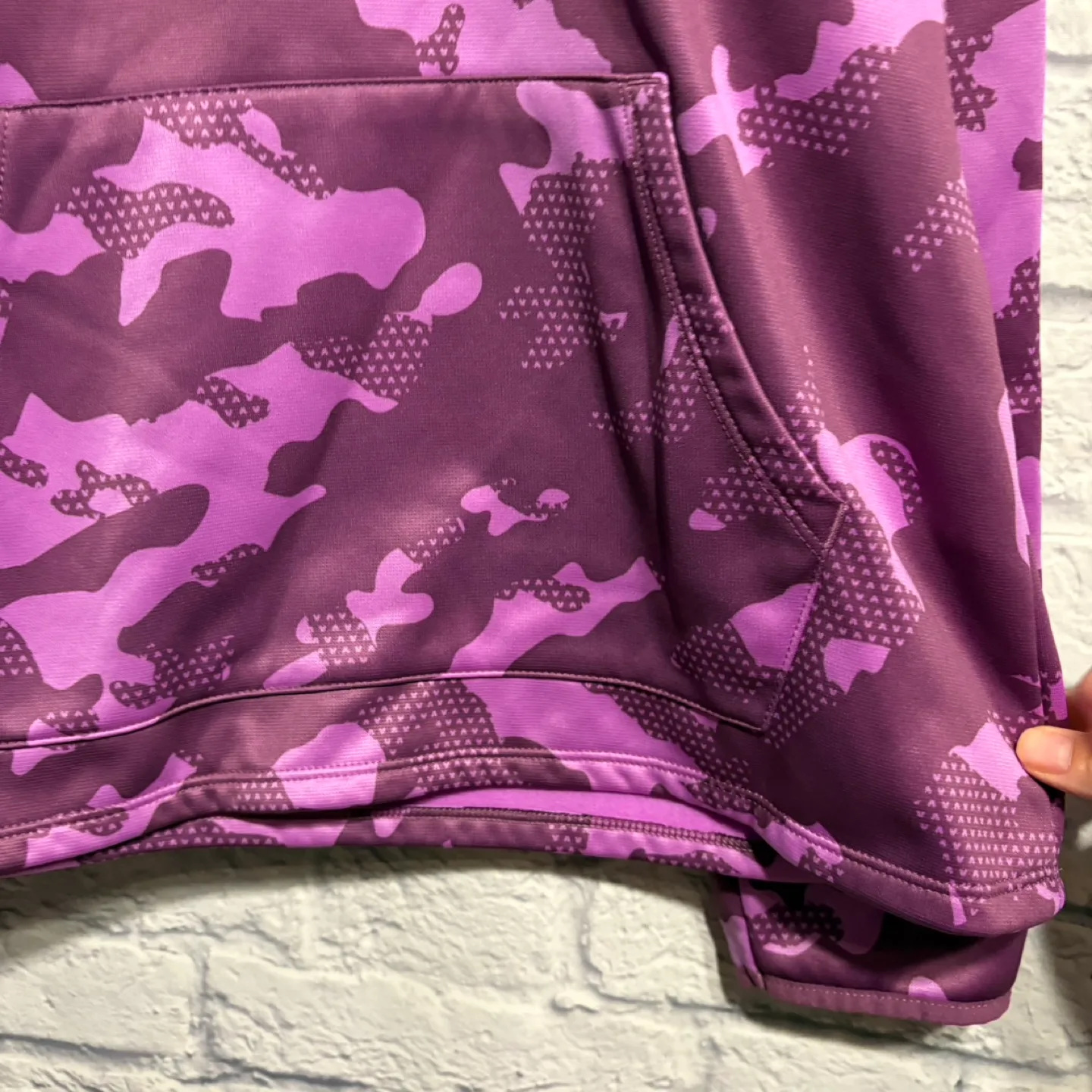 Under Armour Youth YXL Purple Camo Hoodie image indicator(3)