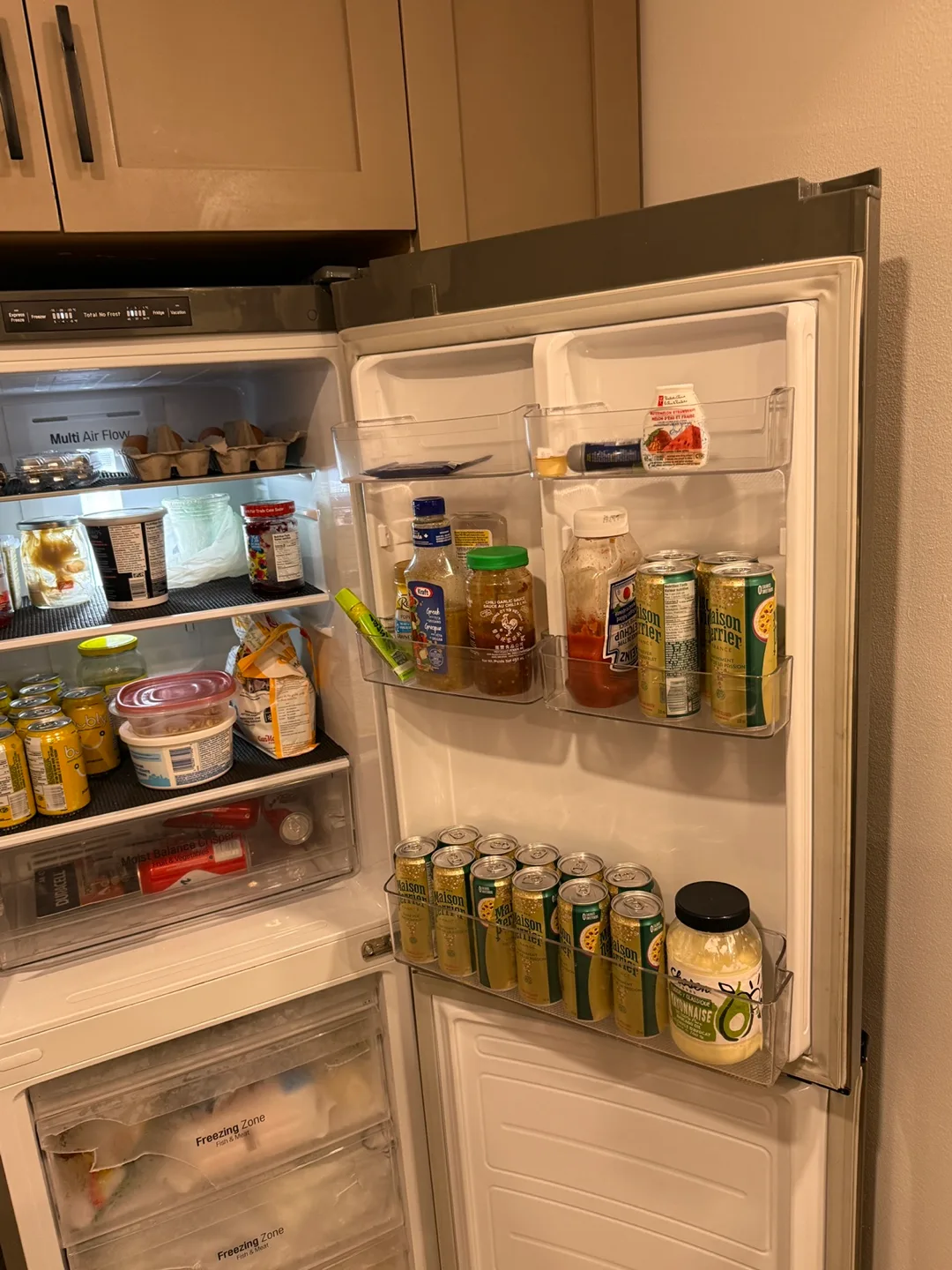 LG LBNC10551V - 24" Freezer Refrigerator, 10 cu. ft. image indicator(4)