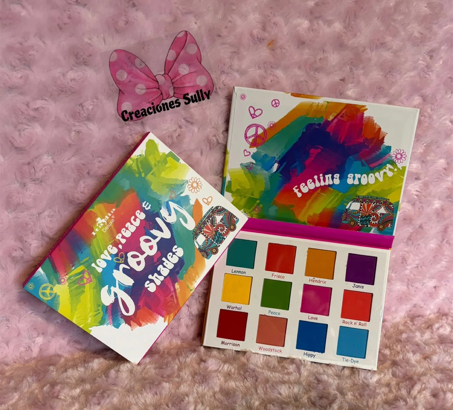 Italia Deluxe Love, Peace & Groovy Shades Eyeshadow Palette thumbnail