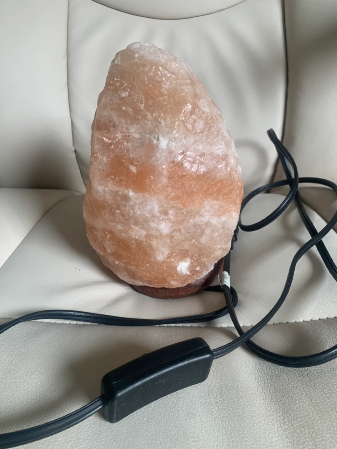 🧡Himalayan Salt Lamp thumbnail