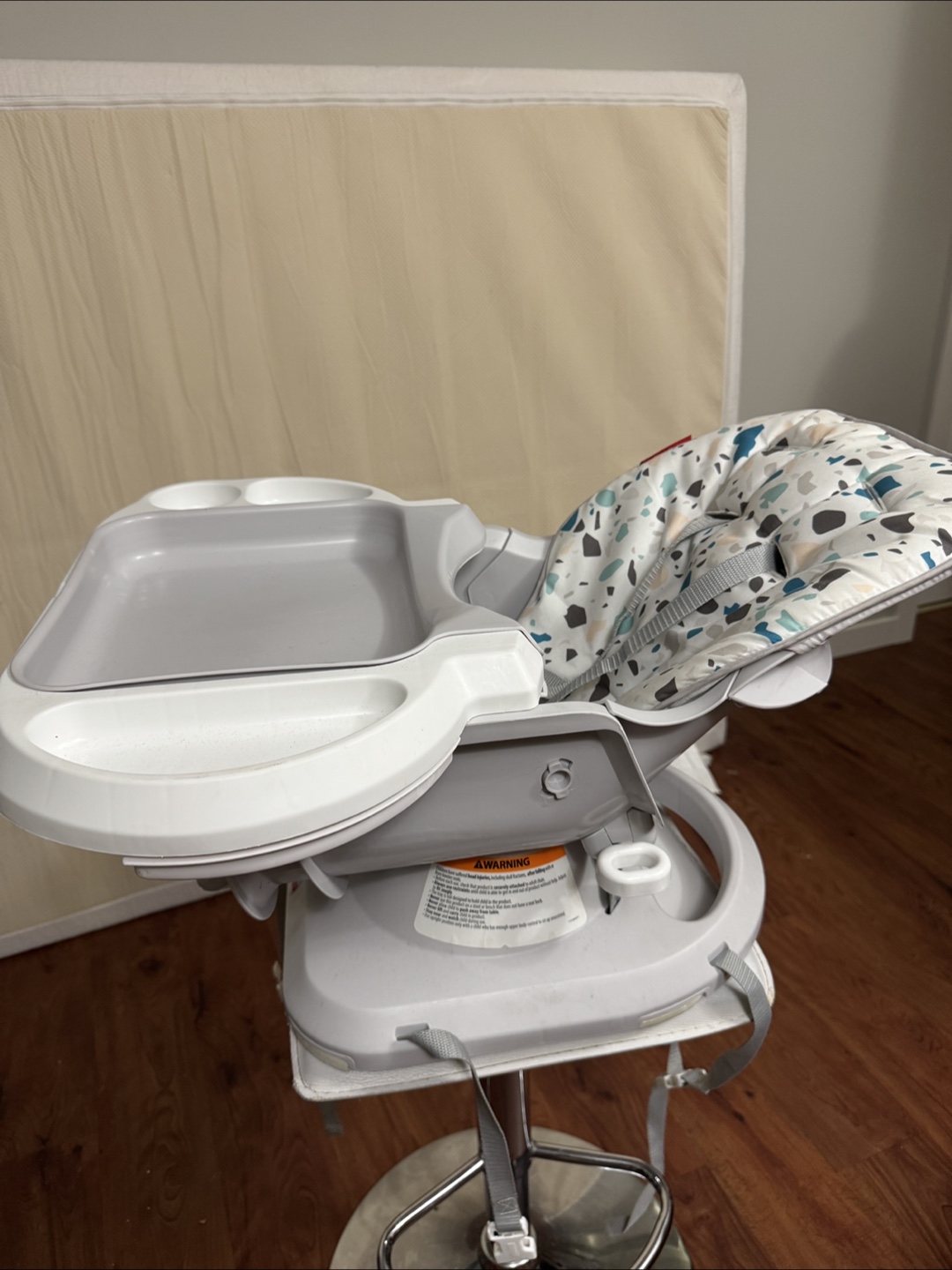 Fisher-Price SpaceSaver High Chair - photo 2