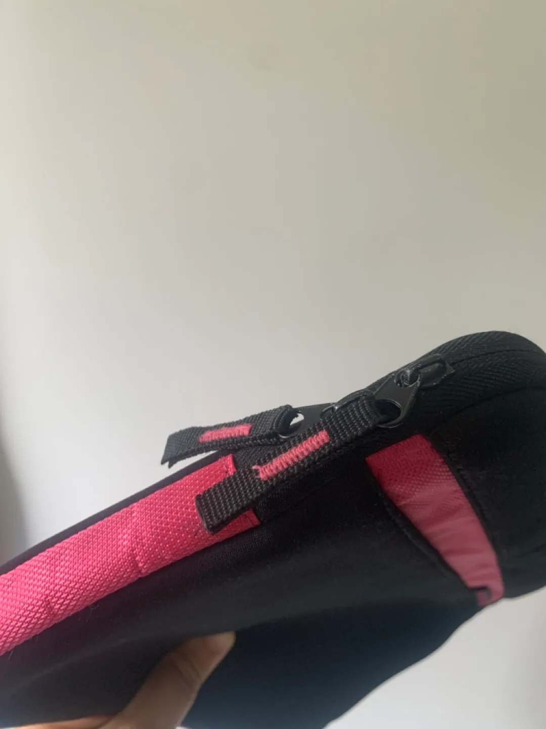 🧡Laptop Case - Black & Pink image indicator(2)