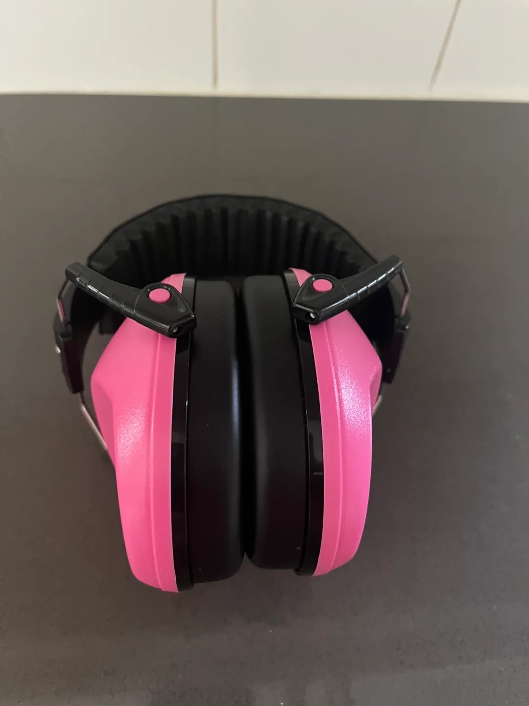 Floriogra Pink Ear Muffs image indicator(3)