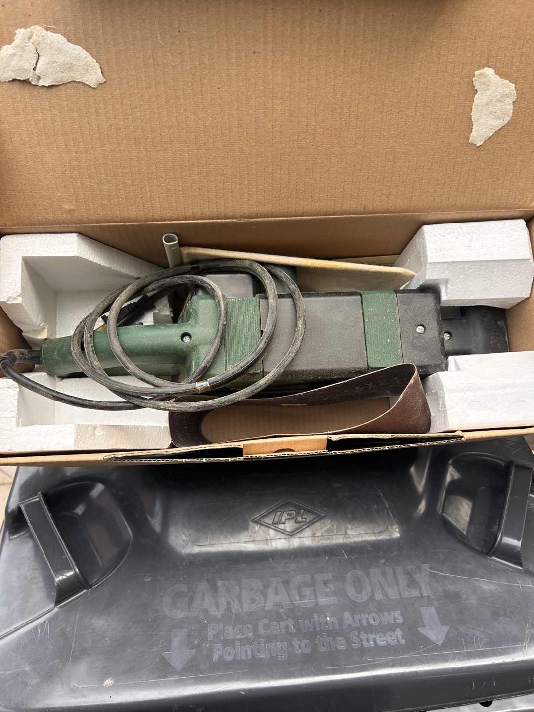 Bosch PBS 75 Belt Sander - photo 2