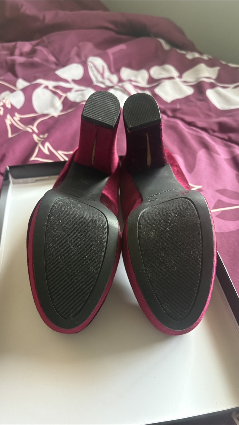 Town Shoes Burgundy Velvet Heels - Size 8 - photo 3