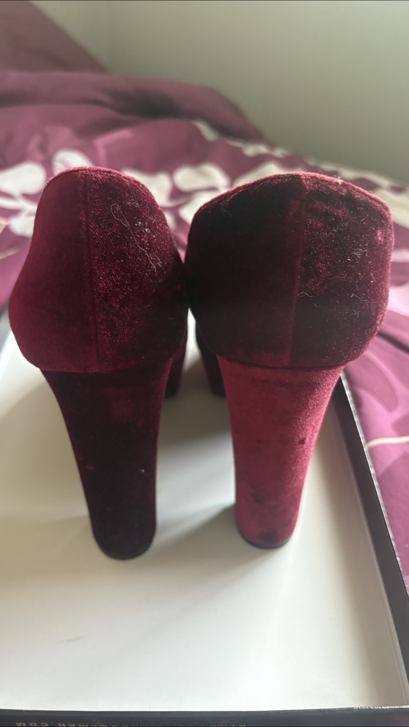 Town Shoes Burgundy Velvet Heels - Size 8 - photo 2