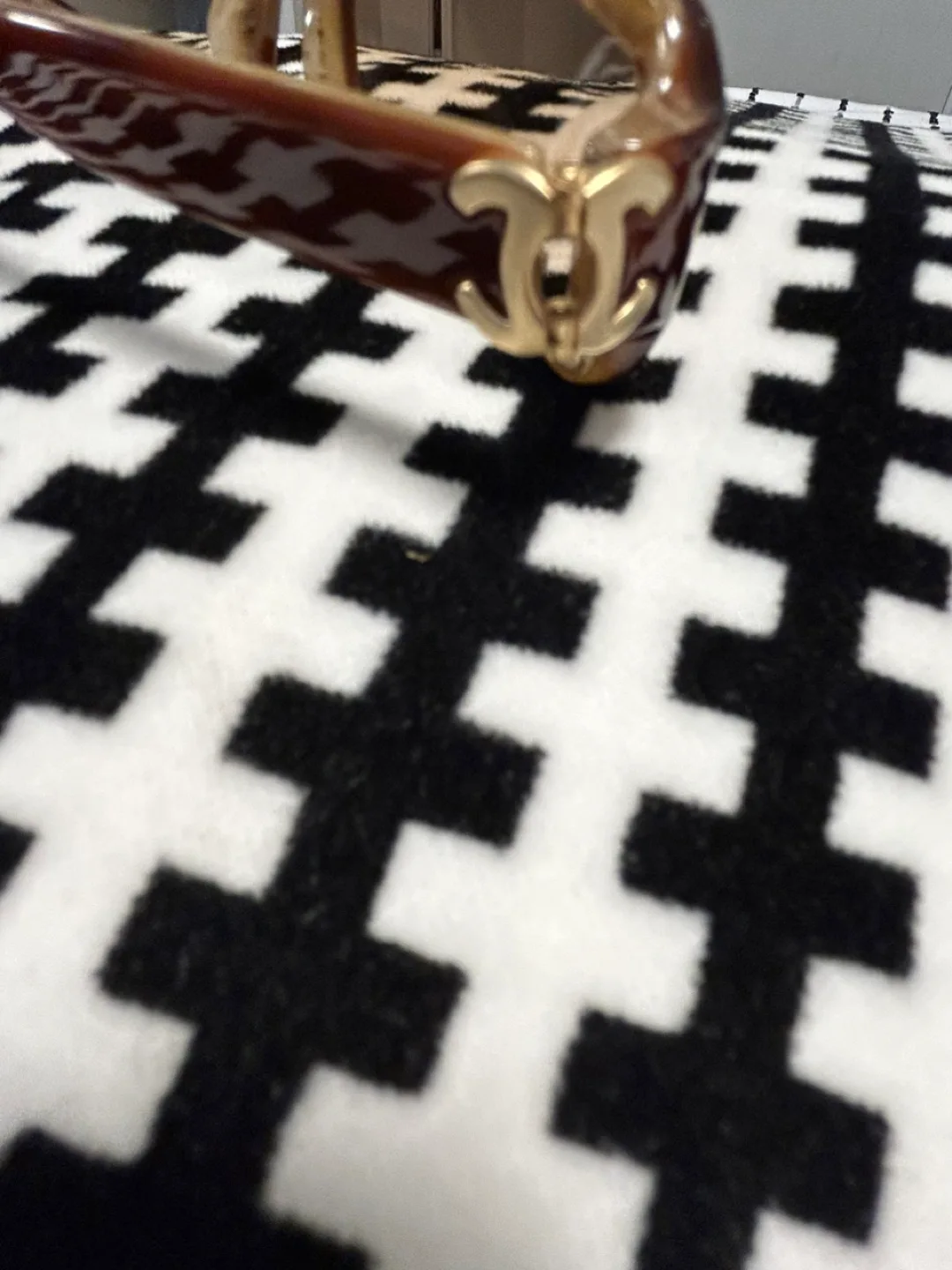 Chanel Brown Eyeglasses image indicator(7)