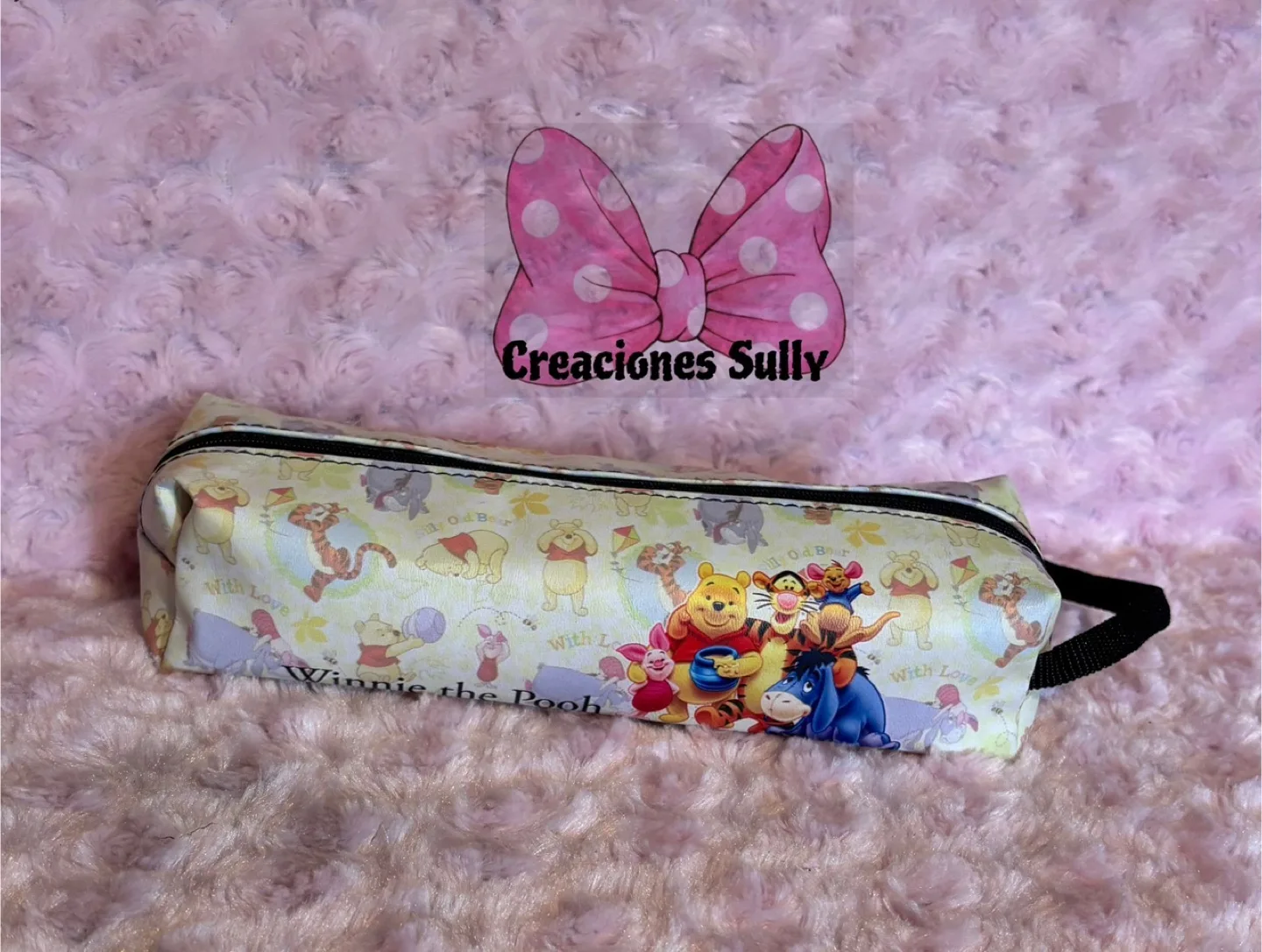 Winnie the Pooh makeup Case thumbnail