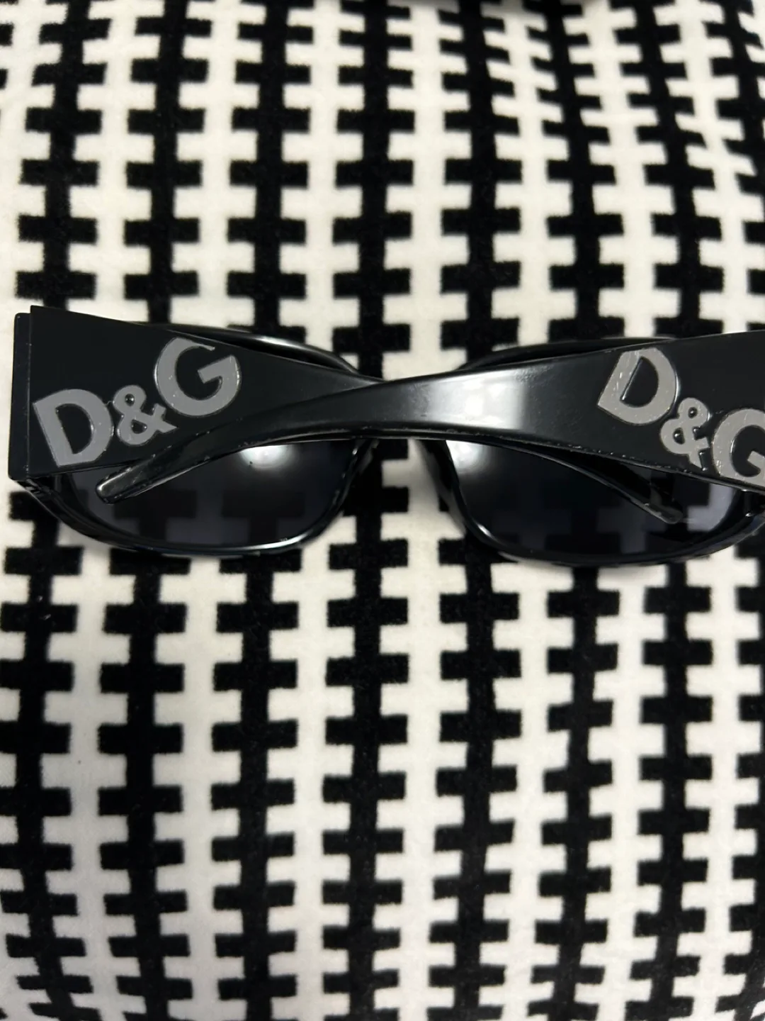 Dolce & Gabbana D&G Sunglasses image indicator(3)